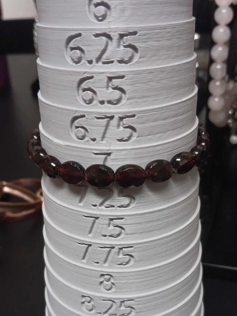 Faceted Garnet Stone Stretch Beaded Bracelet 7 Inch